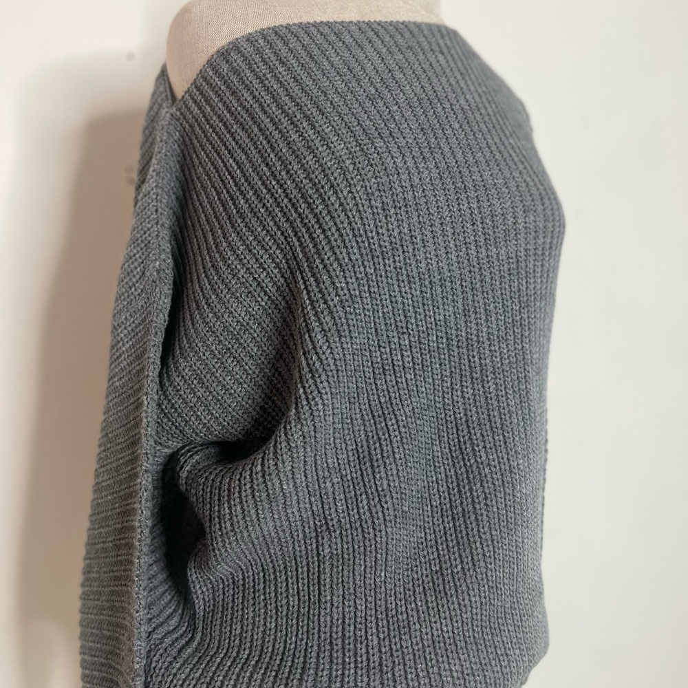 Off shoulder oversized cotton cable knit sweater in dark grey multiple sizes - Picture 7 of 8
